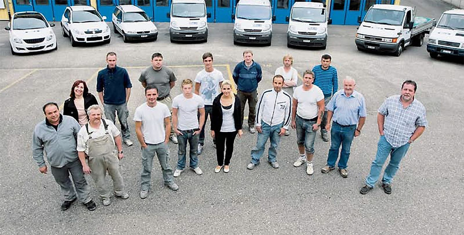 Familie Mion und Team beim Werkhof, Mion Plattenbeläge GmbH